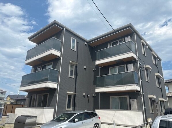 グランクードIIIの物件外観写真